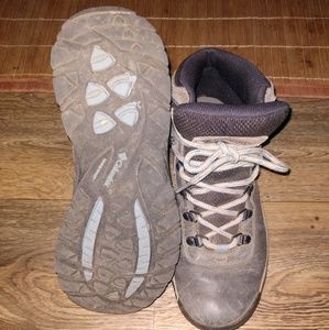 Columbia hiking boots
